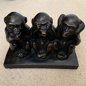 Monkey Statue